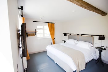 room-image
