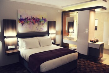 room-image