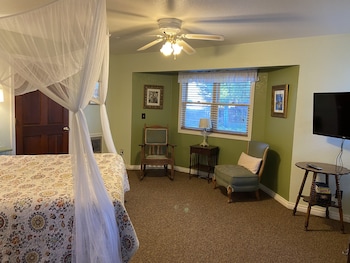room-image