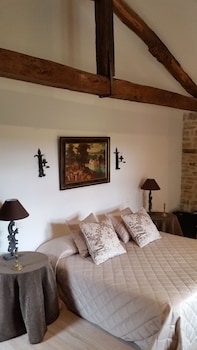 room-image