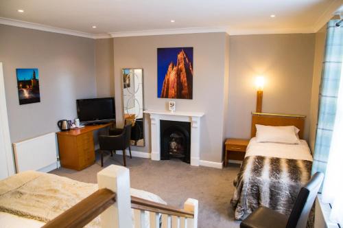 room-image
