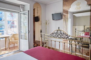room-image