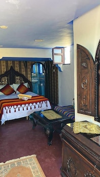 room-image