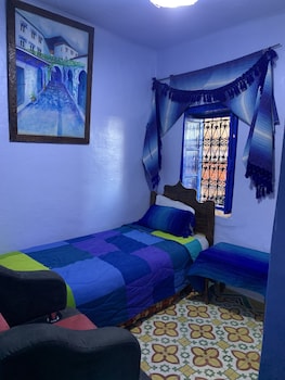 room-image