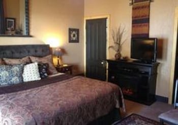 room-image