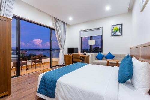 room-image