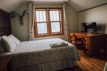 room-image