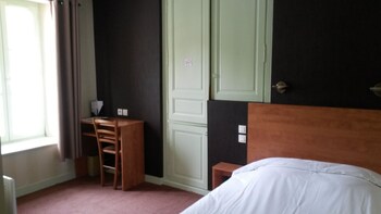 room-image