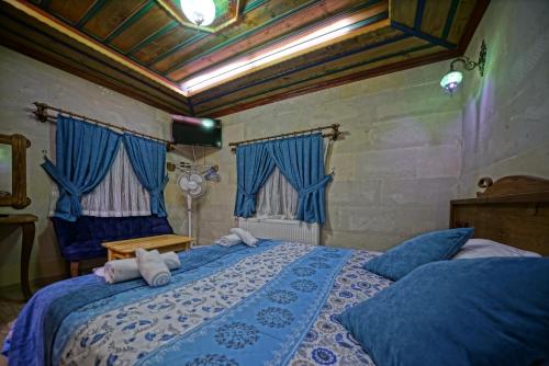 room-image