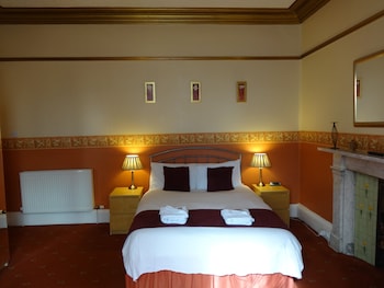room-image