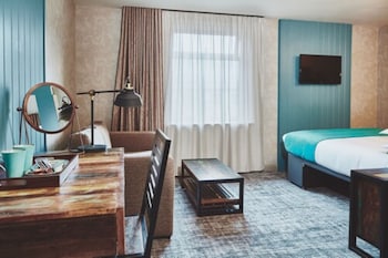 room-image
