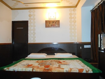 room-image