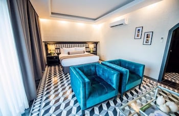 room-image