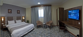 room-image