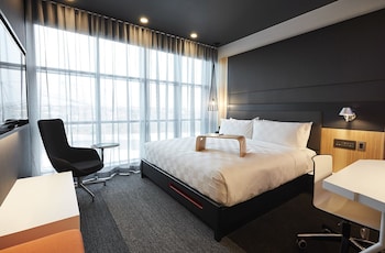 room-image