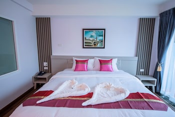 room-image