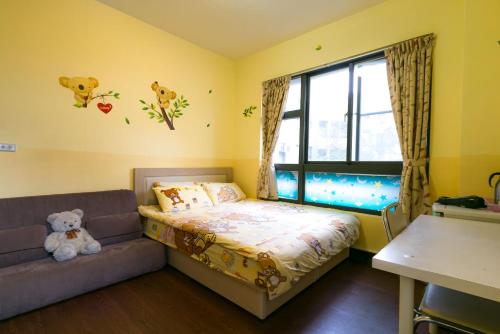 room-image