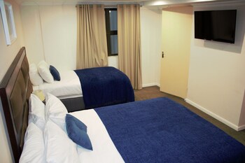 room-image