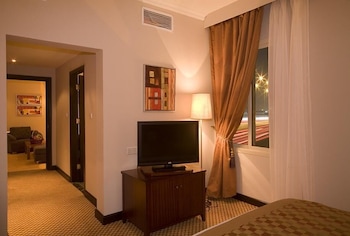 room-image