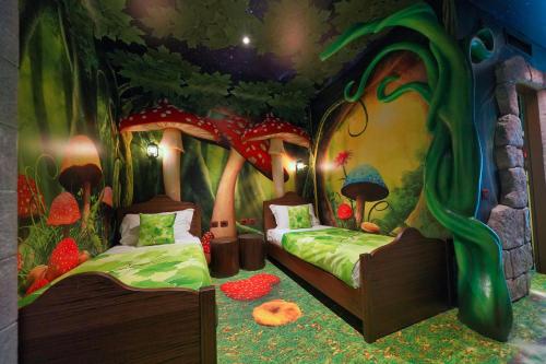 room-image
