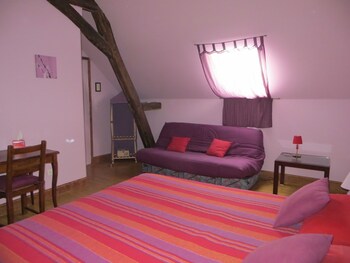 room-image