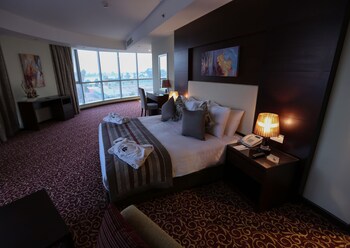 room-image