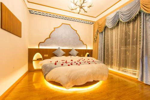 room-image
