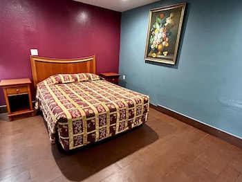 room-image