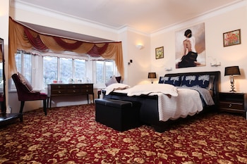 room-image