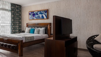 room-image