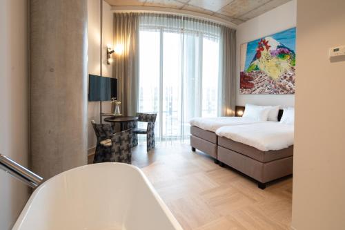 room-image