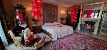 room-image