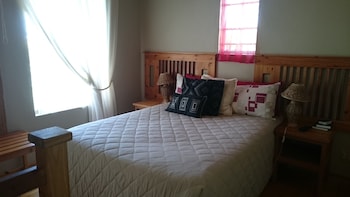 room-image