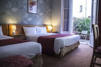 room-image