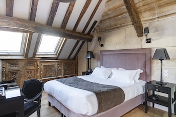 room-image