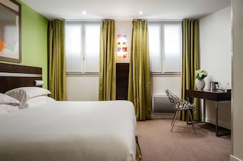 room-image