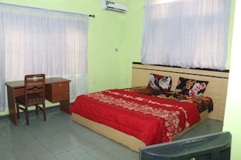 room-image