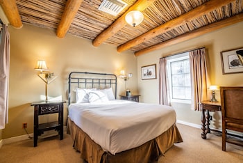 room-image