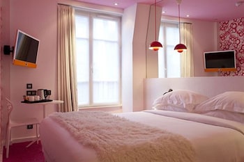 room-image