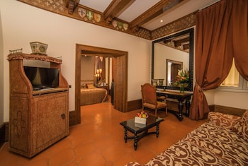 room-image