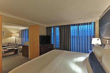 room-image
