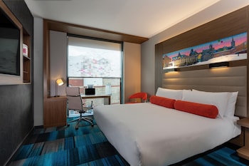 room-image