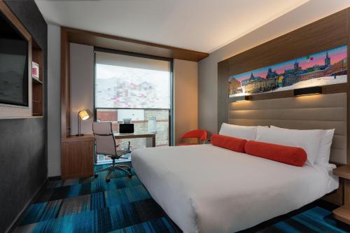 room-image