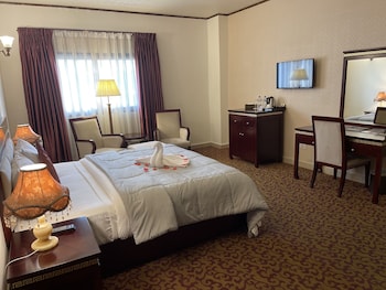 room-image