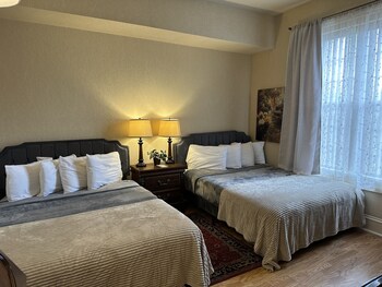room-image