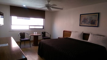 room-image