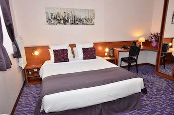 room-image