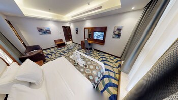 room-image