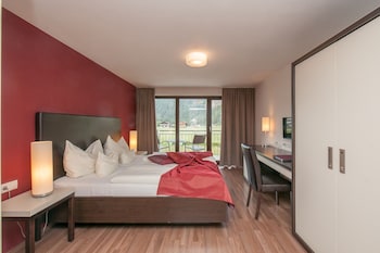room-image