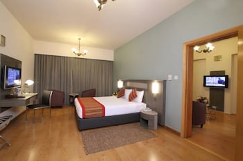 room-image